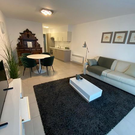 אוסטנדה Gezellig Modern Appartement Met Optie Garagebox En In De Buurt Van Strand, Winkels En Restaurants מראה חיצוני תמונה