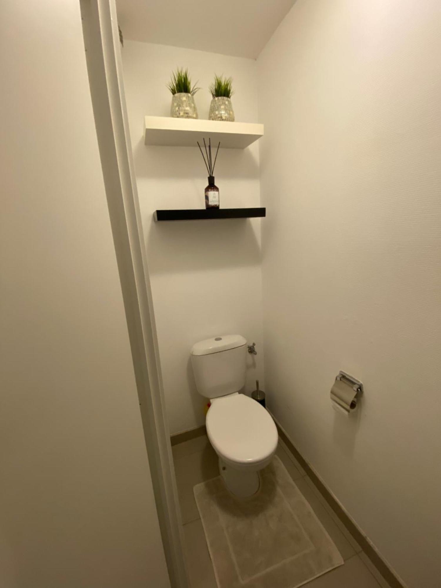 אוסטנדה Gezellig Modern Appartement Met Optie Garagebox En In De Buurt Van Strand, Winkels En Restaurants מראה חיצוני תמונה